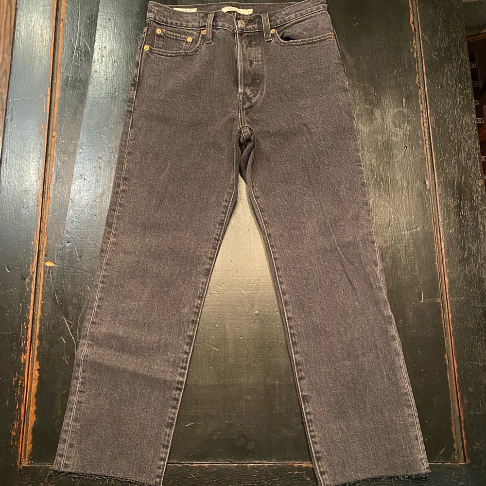 Black Levi Jeans - Wedgie  Strait- Size 27